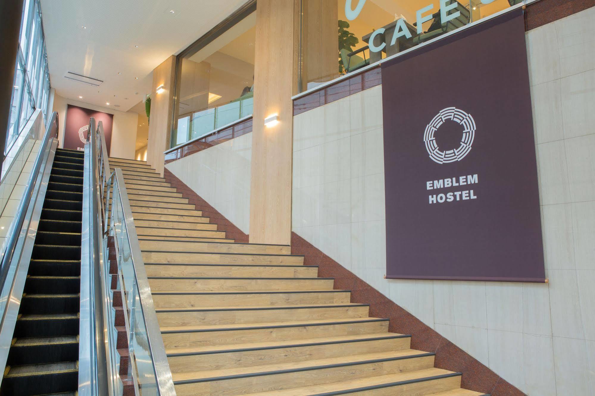 Emblem Hostel Nishiarai Токио Экстерьер фото